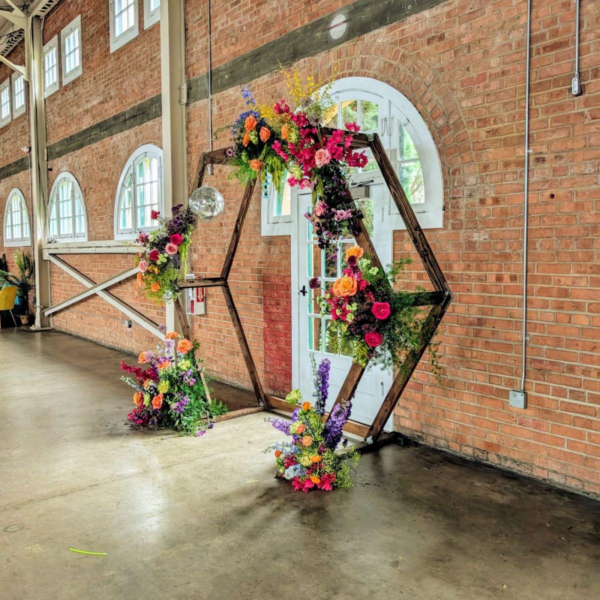 <hide>Arch - </hide>Hickory Hexagon Arch - Image 2