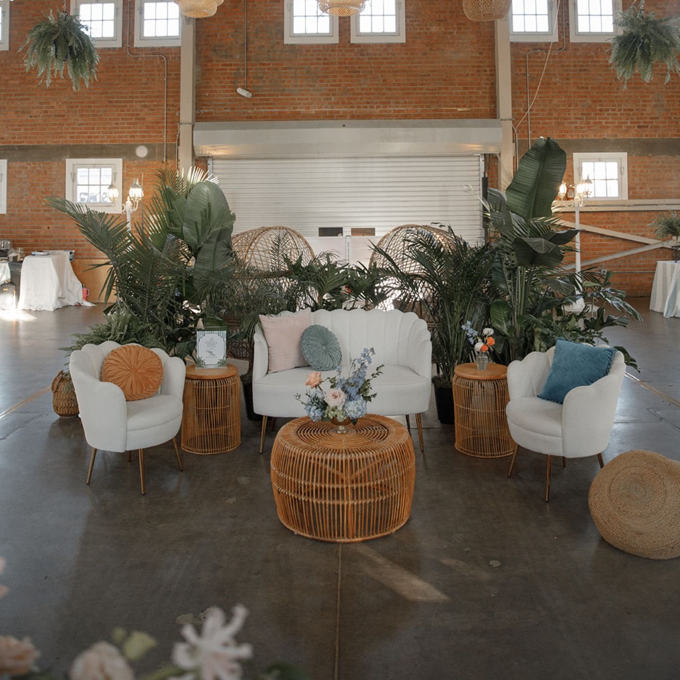 <hide>Lounge – </hide> Key West - Image 5