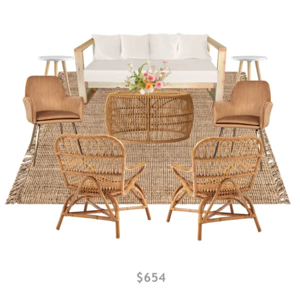 <hide>Lounge – </hide>Lyona