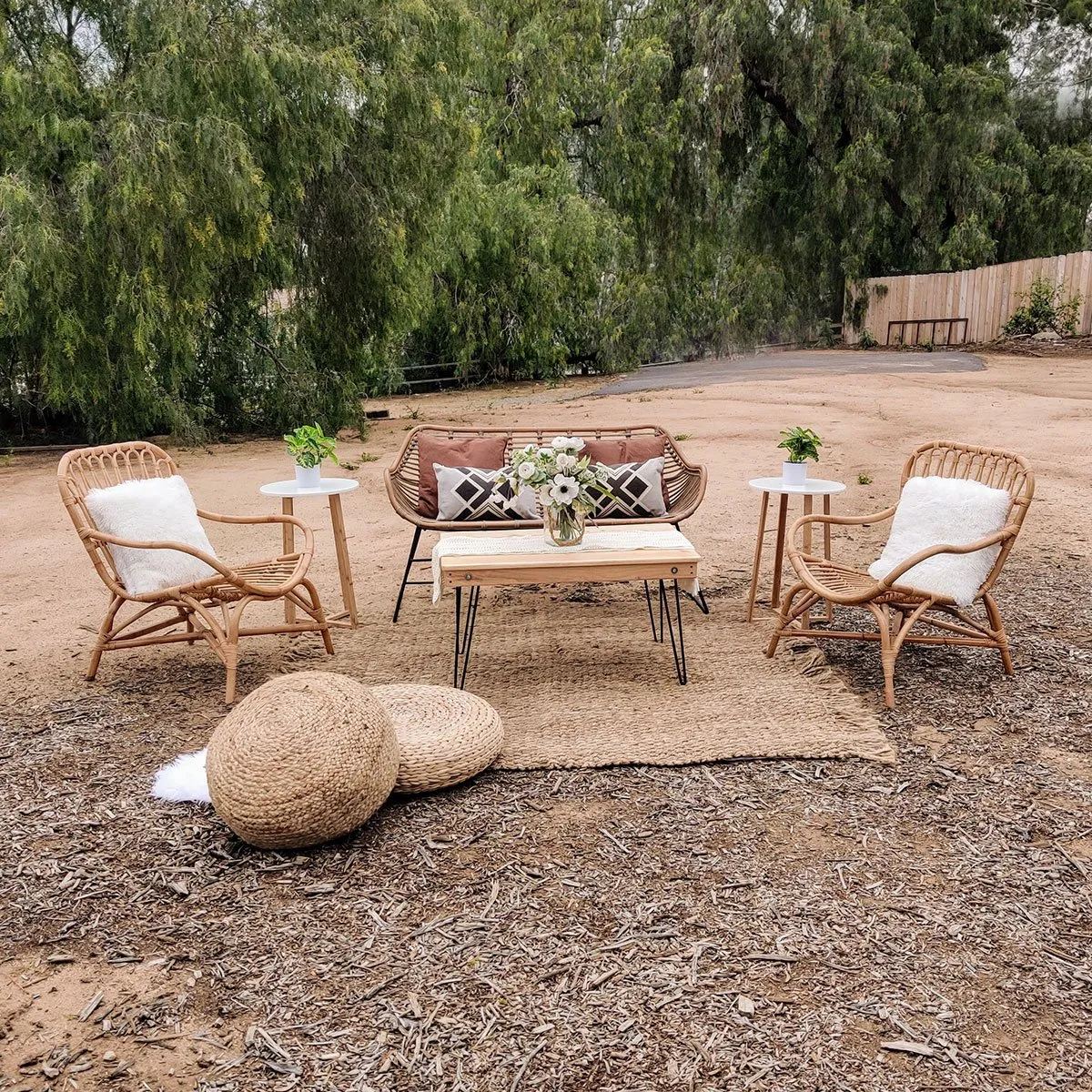 <hide>Coffee Table – </hide>3' Hairpin Honey Coffee Table - Image 4